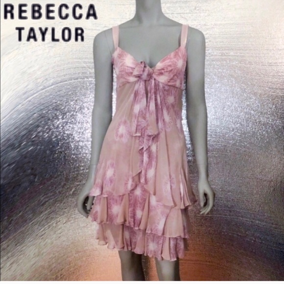 📗 STYLE & CLOSET LOOK BOOK 📘 - Picture 2 of 8